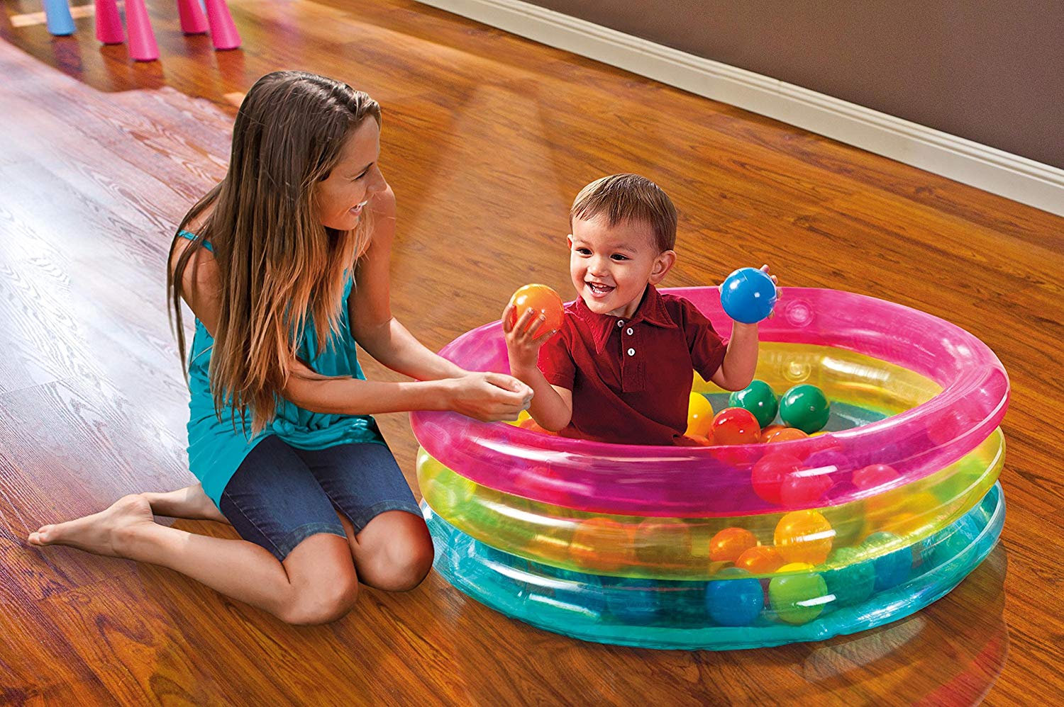 Надувной бассейн для детей с шариками классический 86 х 25 см. 1-3 года  